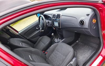 Renault Sandero II рестайлинг, 2015 год, 815 000 рублей, 1 фотография