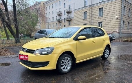 Volkswagen Polo VI (EU Market), 2011 год, 530 000 рублей, 1 фотография