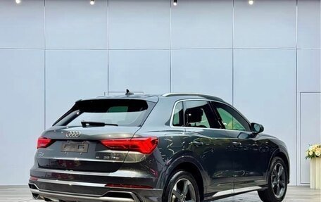 Audi Q3, 2021 год, 2 410 000 рублей, 5 фотография
