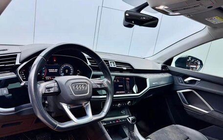Audi Q3, 2021 год, 2 410 000 рублей, 10 фотография
