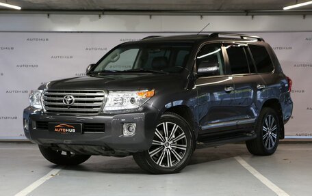 Toyota Land Cruiser 200, 2014 год, 4 000 000 рублей, 3 фотография