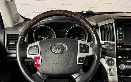 Toyota Land Cruiser 200, 2014 год, 4 000 000 рублей, 23 фотография