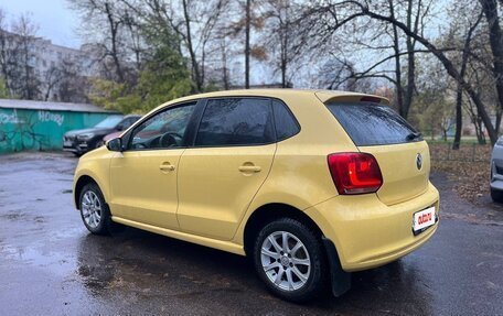 Volkswagen Polo VI (EU Market), 2011 год, 530 000 рублей, 4 фотография