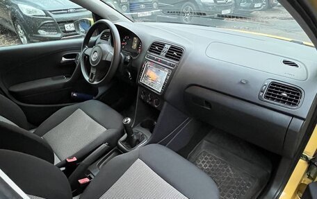 Volkswagen Polo VI (EU Market), 2011 год, 530 000 рублей, 9 фотография