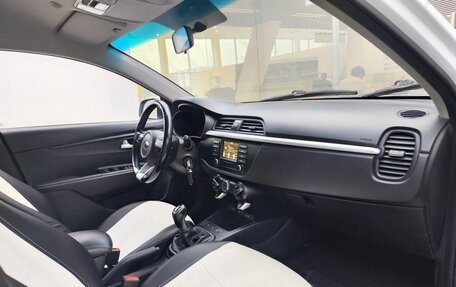 KIA Rio IV, 2019 год, 1 155 000 рублей, 13 фотография