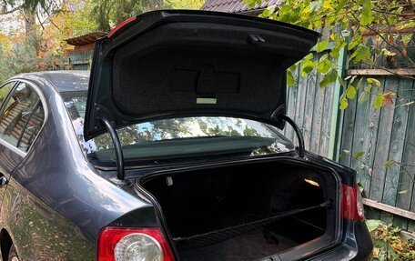 Volkswagen Passat B6, 2006 год, 800 000 рублей, 4 фотография