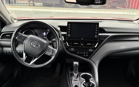 Toyota Camry, 2021 год, 3 600 000 рублей, 8 фотография