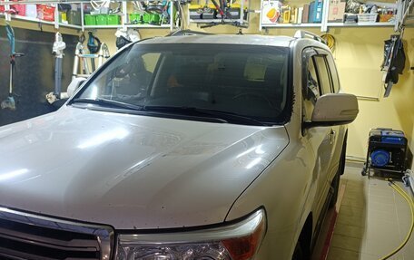 Toyota Land Cruiser 200, 2012 год, 3 700 000 рублей, 3 фотография