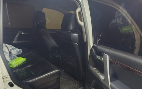 Toyota Land Cruiser 200, 2012 год, 3 700 000 рублей, 18 фотография