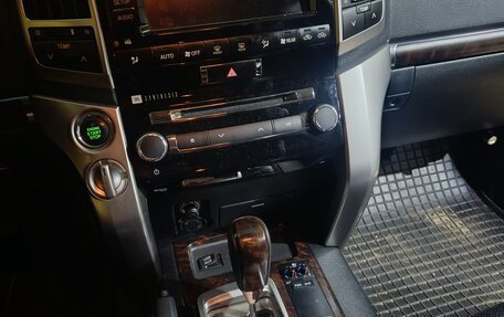 Toyota Land Cruiser 200, 2012 год, 3 700 000 рублей, 23 фотография