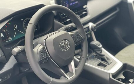 Toyota RAV4, 2025 год, 3 850 000 рублей, 10 фотография