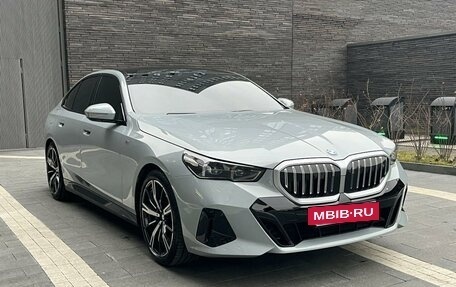 BMW 5 серия, 2024 год, 8 600 000 рублей, 3 фотография