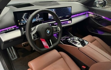 BMW 5 серия, 2024 год, 8 600 000 рублей, 7 фотография