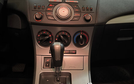 Mazda 3, 2011 год, 1 390 000 рублей, 16 фотография