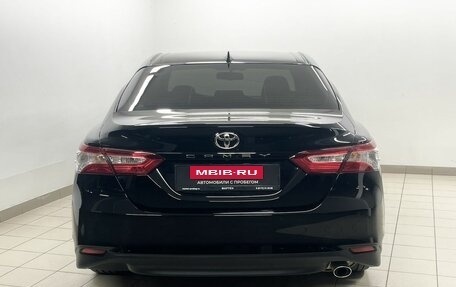 Toyota Camry, 2022 год, 3 598 000 рублей, 5 фотография