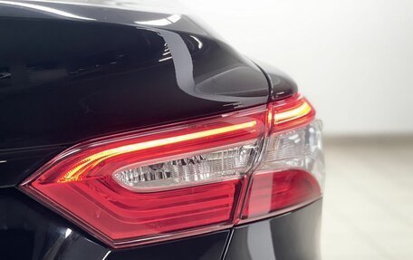 Toyota Camry, 2022 год, 3 598 000 рублей, 10 фотография