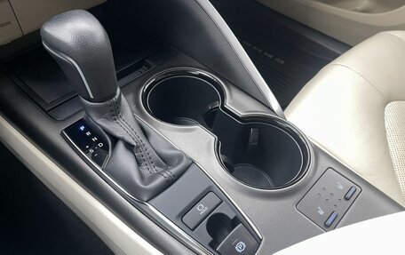 Toyota Camry, 2022 год, 3 598 000 рублей, 17 фотография