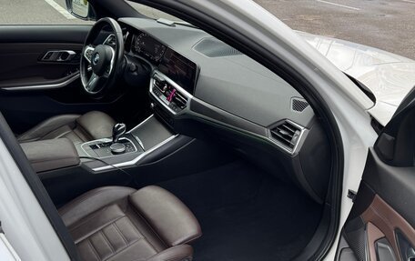 BMW 3 серия, 2021 год, 3 700 000 рублей, 16 фотография