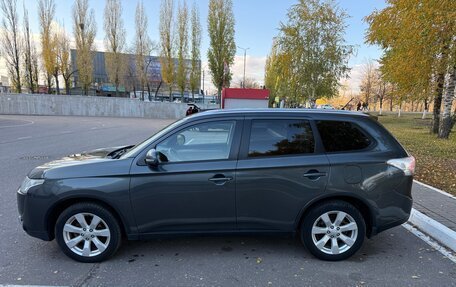 Mitsubishi Outlander III рестайлинг 3, 2014 год, 1 500 000 рублей, 3 фотография