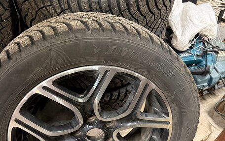 Mitsubishi Outlander III рестайлинг 3, 2014 год, 1 500 000 рублей, 16 фотография