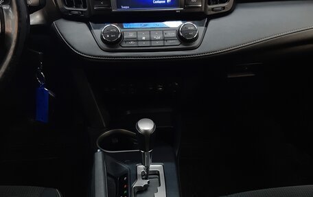 Toyota RAV4, 2016 год, 1 860 000 рублей, 24 фотография