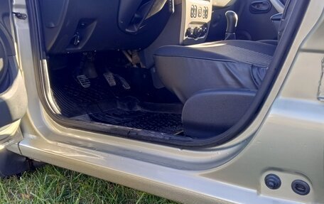 Renault Logan I, 2010 год, 370 000 рублей, 14 фотография