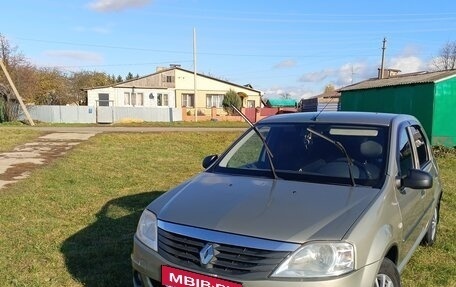 Renault Logan I, 2010 год, 370 000 рублей, 1 фотография