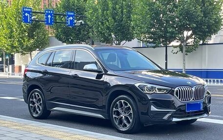 BMW X1, 2021 год, 2 300 000 рублей, 3 фотография