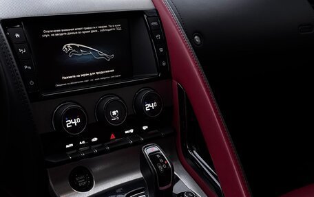 Jaguar F-Type I рестайлинг 2, 2015 год, 2 900 000 рублей, 13 фотография