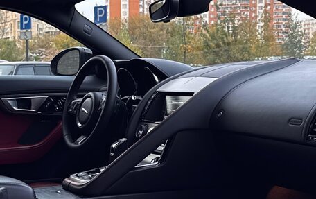Jaguar F-Type I рестайлинг 2, 2015 год, 2 900 000 рублей, 15 фотография
