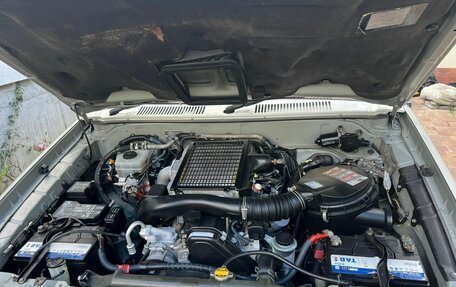 Toyota Land Cruiser Prado 90 рестайлинг, 2000 год, 1 350 000 рублей, 13 фотография