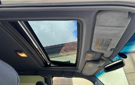 Toyota Land Cruiser Prado 90 рестайлинг, 2000 год, 1 350 000 рублей, 14 фотография