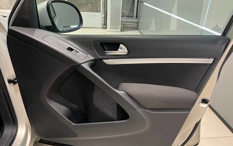 Volkswagen Tiguan I, 2011 год, 1 399 000 рублей, 13 фотография