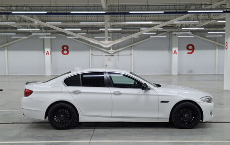 BMW 5 серия, 2012 год, 1 355 950 рублей, 8 фотография