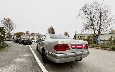 Mercedes-Benz E-Класс, 1997 год, 147 000 рублей, 1 фотография