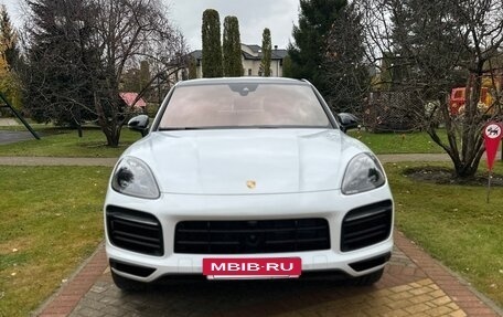 Porsche Cayenne III, 2021 год, 10 900 000 рублей, 3 фотография