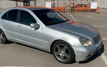Mercedes-Benz C-Класс, 2000 год, 400 000 рублей, 2 фотография