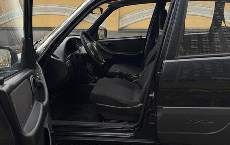 Chevrolet Niva I рестайлинг, 2013 год, 600 000 рублей, 14 фотография