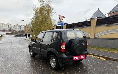 Chevrolet Niva I рестайлинг, 2013 год, 600 000 рублей, 17 фотография