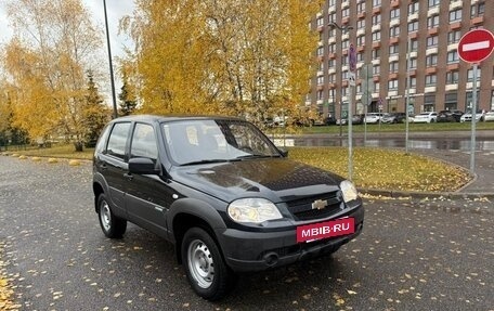 Chevrolet Niva I рестайлинг, 2013 год, 600 000 рублей, 20 фотография