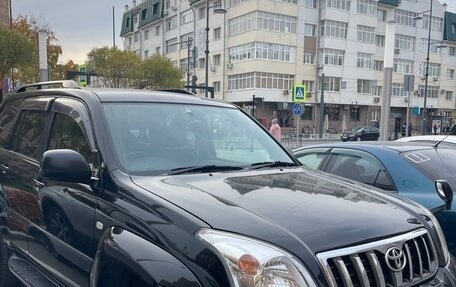 Toyota Land Cruiser Prado 120 рестайлинг, 2005 год, 1 550 000 рублей, 2 фотография