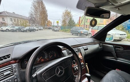 Mercedes-Benz E-Класс, 1997 год, 147 000 рублей, 8 фотография