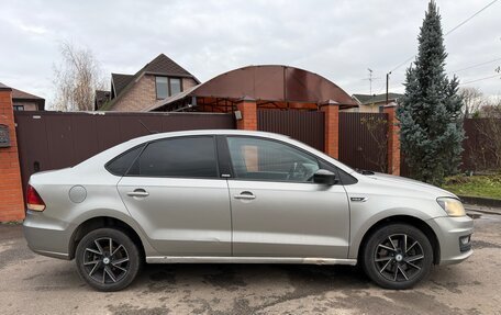 Volkswagen Polo VI (EU Market), 2017 год, 700 000 рублей, 4 фотография