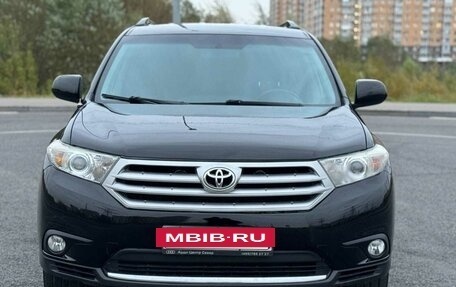 Toyota Highlander III, 2010 год, 2 100 000 рублей, 6 фотография