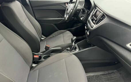 Hyundai Solaris II рестайлинг, 2018 год, 1 099 000 рублей, 10 фотография