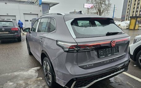 Volkswagen Tiguan, 2025 год, 5 590 000 рублей, 4 фотография