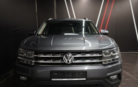 Volkswagen Teramont I, 2018 год, 3 900 000 рублей, 2 фотография