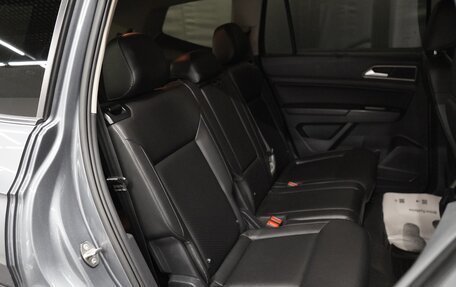 Volkswagen Teramont I, 2018 год, 3 900 000 рублей, 26 фотография