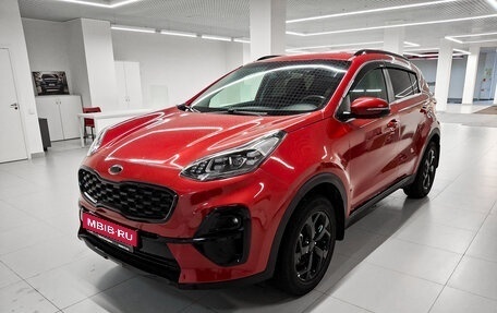 KIA Sportage IV рестайлинг, 2021 год, 2 192 000 рублей, 1 фотография