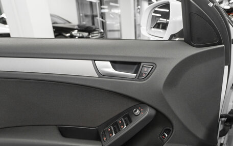 Audi A4, 2013 год, 1 390 000 рублей, 18 фотография